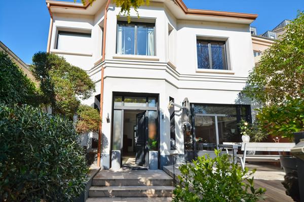 Maison Lyon 5 pièce(s) 120 m2