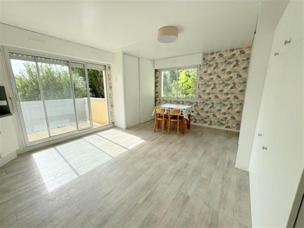 Studio proche marché central de Royan