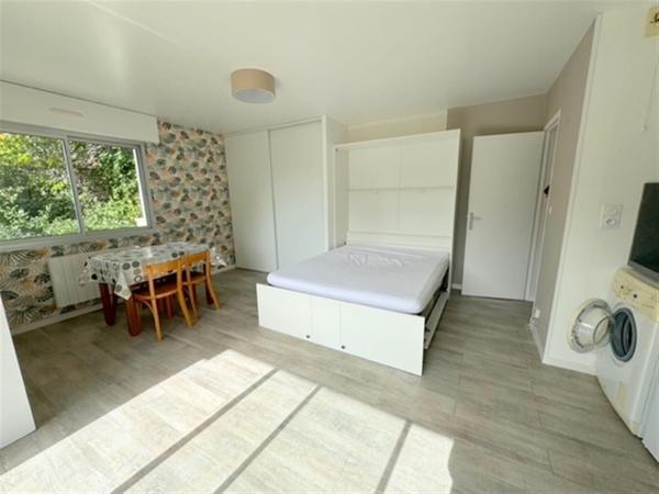 Studio proche marché central de Royan