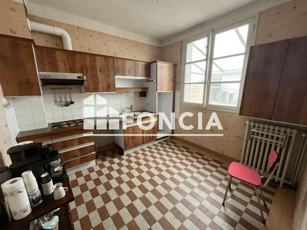 À vendre Maison 5 pièces 76 m² - Allonnes 72700