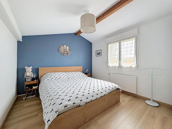 Maison fonctionnelle proche du lycée international