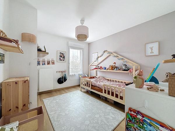 Maison fonctionnelle proche du lycée international