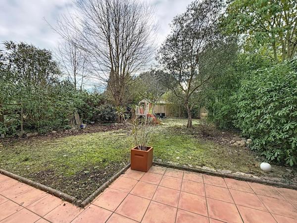 Maison fonctionnelle proche du lycée international