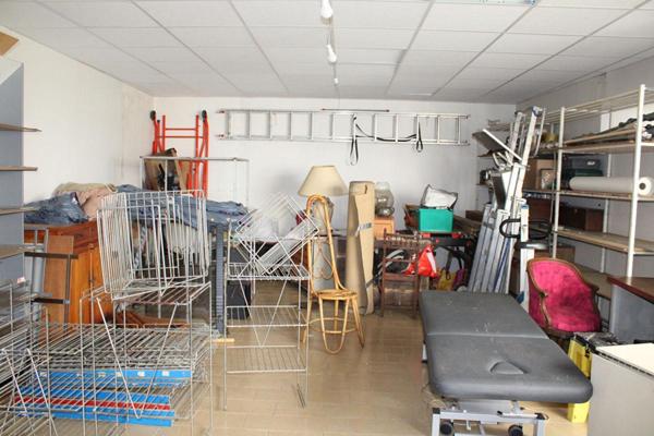 Maison Langogne  avec local commercial