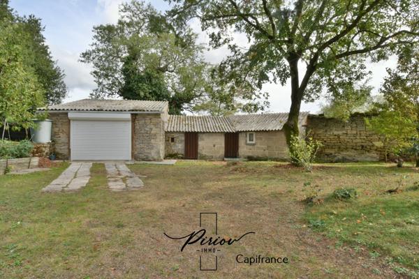 Propriété 5 chambres, dépendances, proche commerces et services