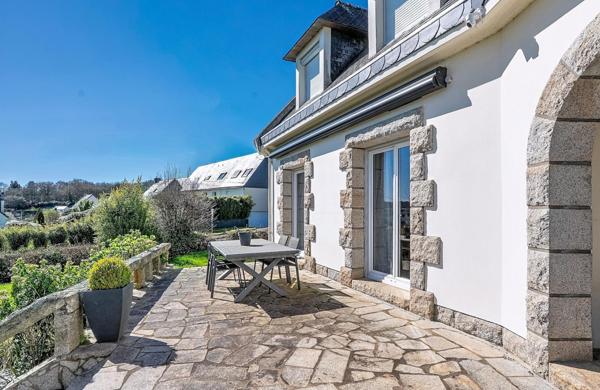 Maison familiale 202 m²