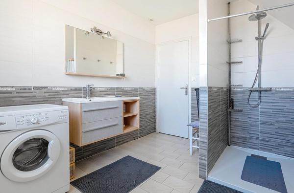 Maison familiale 202 m²