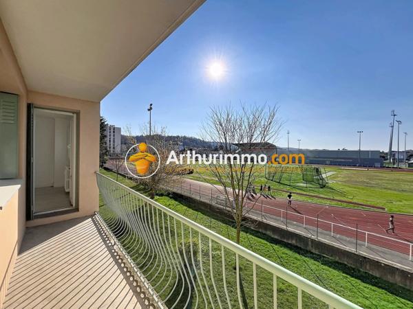 Vente Appartement 4 pièces 72 m2 à Bourgoin-Jallieu