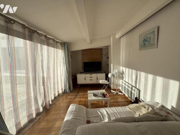 Rare ! Maison individuelle Golfe Juan Centre ville au calme ,à proximité de la mer et des commerces 