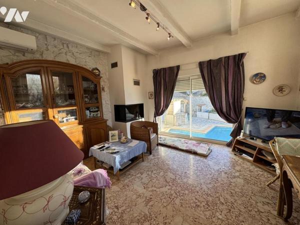 Rare ! Maison individuelle Golfe Juan Centre ville au calme ,à proximité de la mer et des commerces 