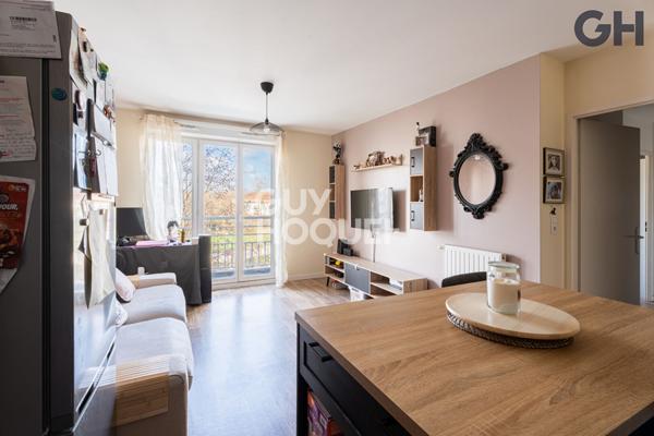 APPARTEMENT DE 3 PIÈCES (52m²) À CORBEIL-ESSONNES
