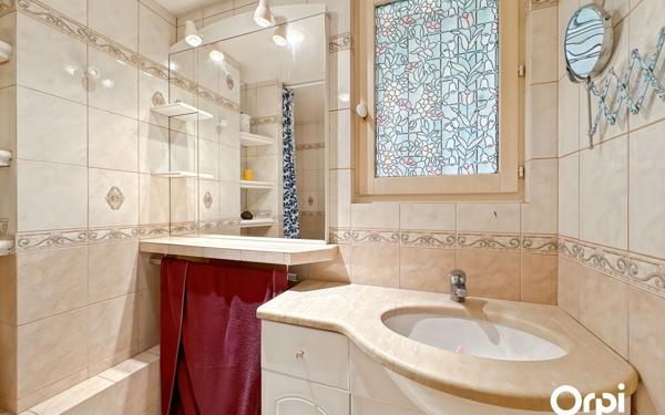 Maison à vendre    9 pièces •  La Garde-Freinet