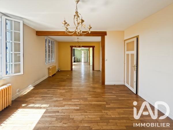 Maison à vendre 6 pièces 157 m² Nemours