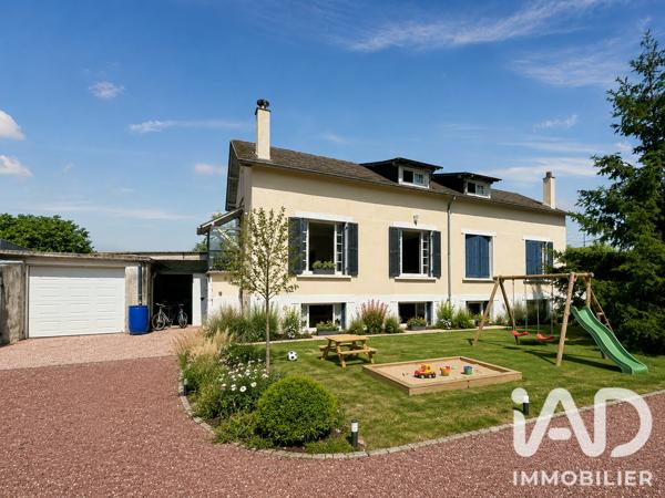 Maison à vendre 6 pièces 157 m² Nemours