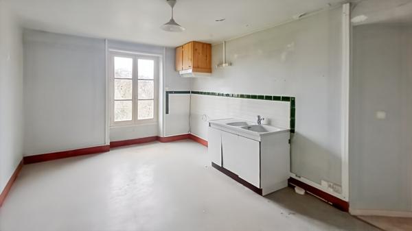 Maison  9 pièce(s) 260 m2