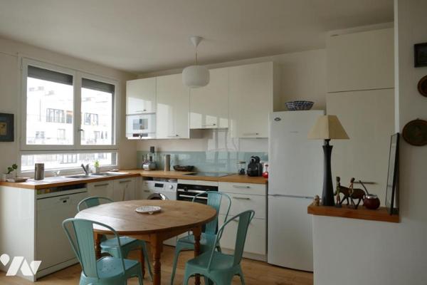 Vente bel  Appartement 2 Pièces en étage élevé   à Paris 15e Arrondissement