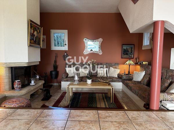 MAISON À VENDRE DE 6 PIÈCES DE 190,00 M²