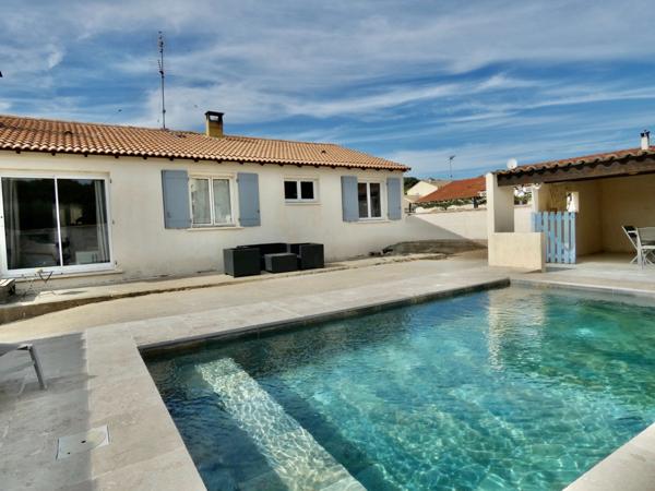 Maison à vendre de 93 m² climatisée a SAINT GILLES (30) avec dépendance et piscine