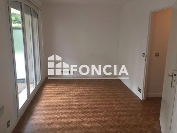 Location Studio 20.04 m² - 26-28 AVENUE DU PLESSIS Le Plessis Robinson 92350