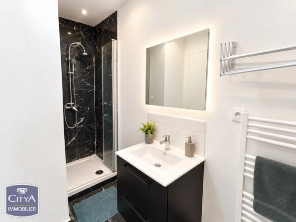 Appartement à vendre 4 pièces 104.37m² Cambrai (59400)