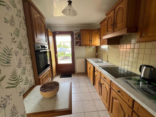 Maison Saint Maixent L Ecole 4 pièce(s) 84 m2