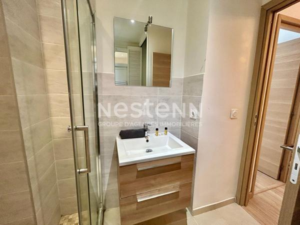 RUE SMOLETT (06300) : Charmant Appartement 3 Pièces à Nice Riquier - À Vendre !