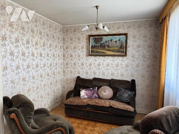 Pavillon sur sous-sol avec garage