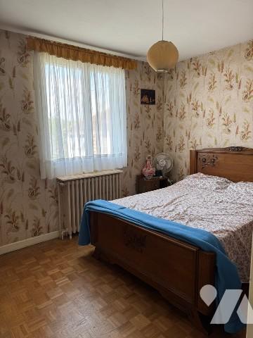 Pavillon sur sous-sol avec garage