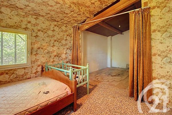 Maison à vendre  8 pièces - 180 m2 ROBION - 84