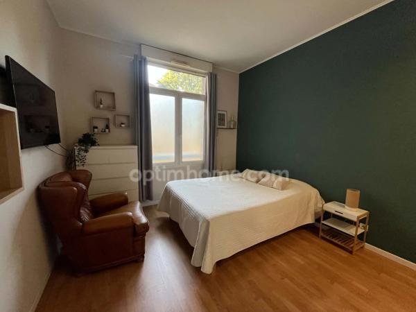 FRANCONVILLE (95, VAL D'OISE) - Studio meublé - 20,17 m² + cave - Cœur de ville - Proche gare (ligne H et RER C)