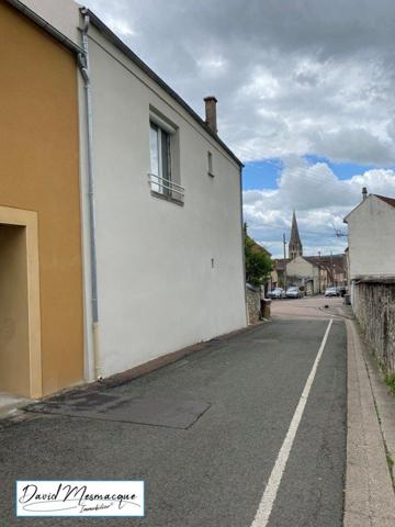 Limay (78520) Limay : immeuble de 103.44m² avec terrasse à vendre