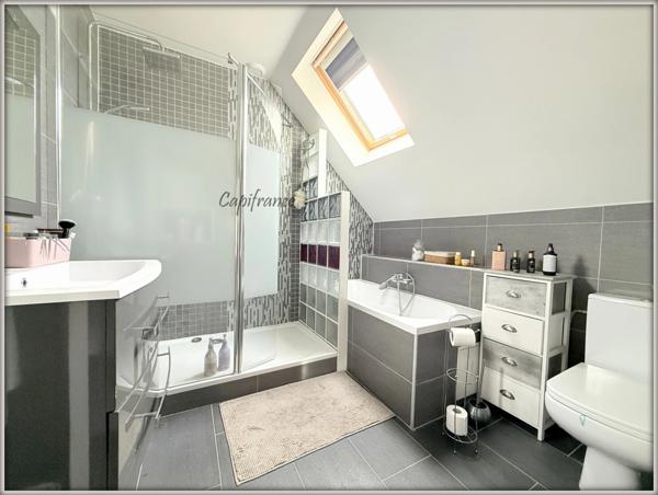 VILLEPINTE – Quartier Haie-Bertrand | Maison individuelle 133 m² (150 m² au sol) – 5 chambres – Sous-sol total & Jardin