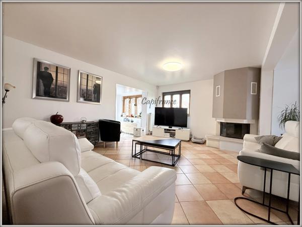 VILLEPINTE – Quartier Haie-Bertrand | Maison individuelle 133 m² (150 m² au sol) – 5 chambres – Sous-sol total & Jardin