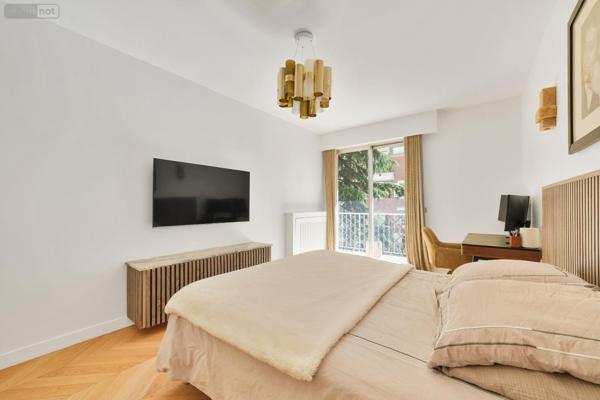 Appartement à vendre à Paris 16e arrondissement à Paris (75016), ref : PARIS 16-AUTEUIL   
Village D'Auteuil