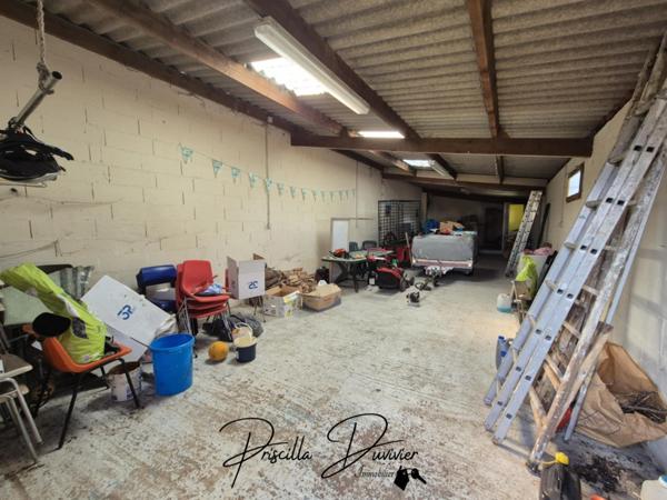 À VENDRE – Maison familiale 5 chambres sur sous-sol total + grand garage – Terrain de 1000 m²