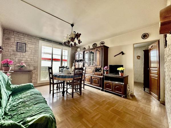 Aulnay-sous-Bois- Savigny- Appartement 3P 62m2- Box- Cave- Parking