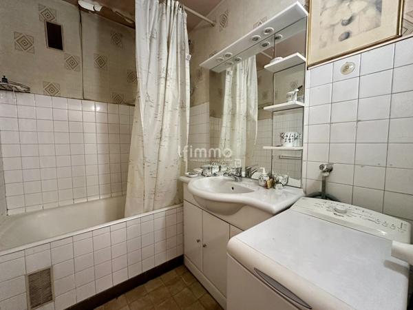 Aulnay-sous-Bois- Savigny- Appartement 3P 62m2- Box- Cave- Parking