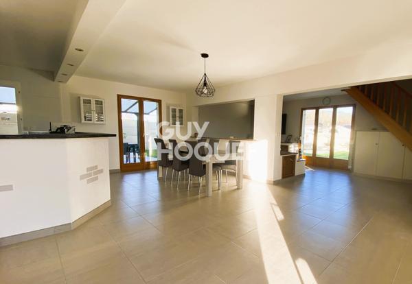 MAISON À VENDRE DE 8 PIÈCES DE 116,00 M²