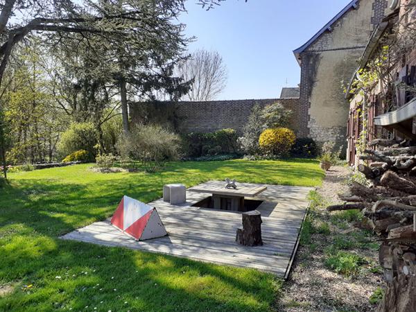 BEAUVAIS PROCHE MAISON 9 PIECES SEJOUR SALLE A MANGER CUISINE SUITE PARENTALE 4 CHAMBRES BUREAU SALLE D'EAU DEPENDANCES GARAGE DOUBLE CAVE JARDIN DE PLUS DE 3800M²