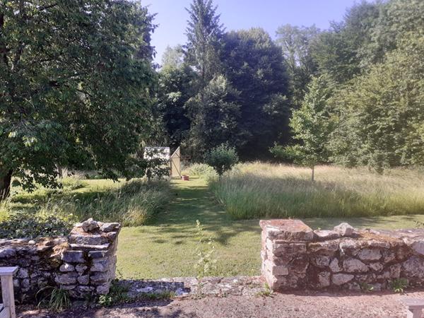 BEAUVAIS PROCHE MAISON 9 PIECES SEJOUR SALLE A MANGER CUISINE SUITE PARENTALE 4 CHAMBRES BUREAU SALLE D'EAU DEPENDANCES GARAGE DOUBLE CAVE JARDIN DE PLUS DE 3800M²