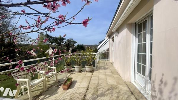 AURAY : en exclusivité maison 4 chambres centre et écoles à pieds
