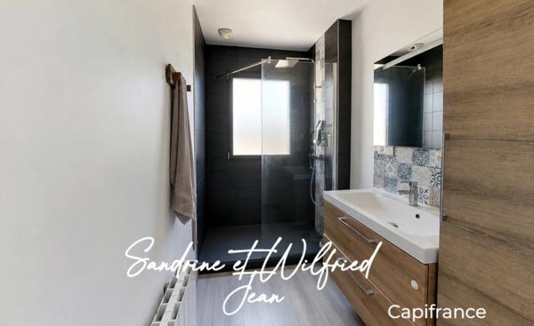 CHARLEVAL – Maison d'architecte 2018 | 155 m² | Suite parentale | DPE A/A | Garage 39 m² | Vue campagne