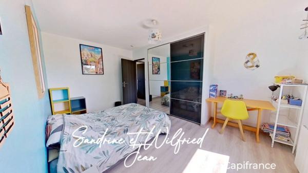 CHARLEVAL – Maison d'architecte 2018 | 155 m² | Suite parentale | DPE A/A | Garage 39 m² | Vue campagne