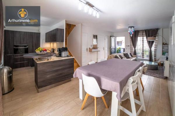 Vente                                                      Maison
                        
                     6 pièces                      94 m2                     à Saint-Gratien