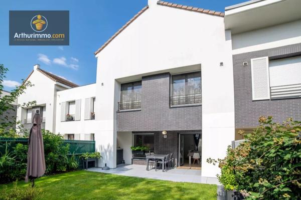 Vente                                                      Maison
                        
                     6 pièces                      94 m2                     à Saint-Gratien