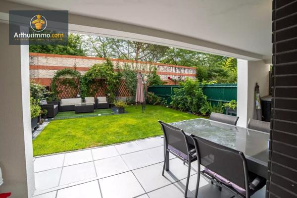 Vente                                                      Maison
                        
                     6 pièces                      94 m2                     à Saint-Gratien