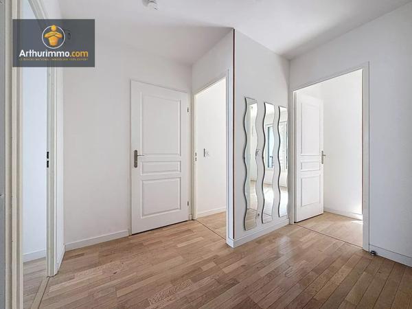 Vente                                                      Maison
                        
                     6 pièces                      94 m2                     à Saint-Gratien