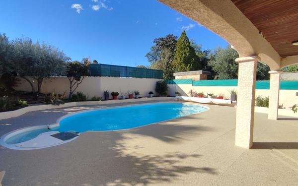 Maison à vendre    7 pièces •  Pézenas