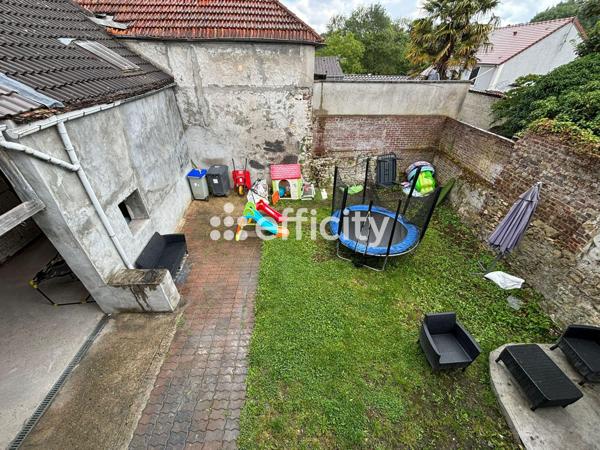 Maison 6 pièces - 120 m² Exclusivité efficity