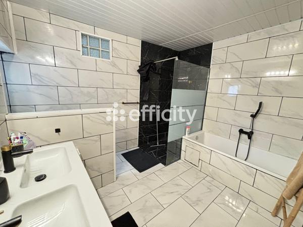 Maison 6 pièces - 120 m² Exclusivité efficity